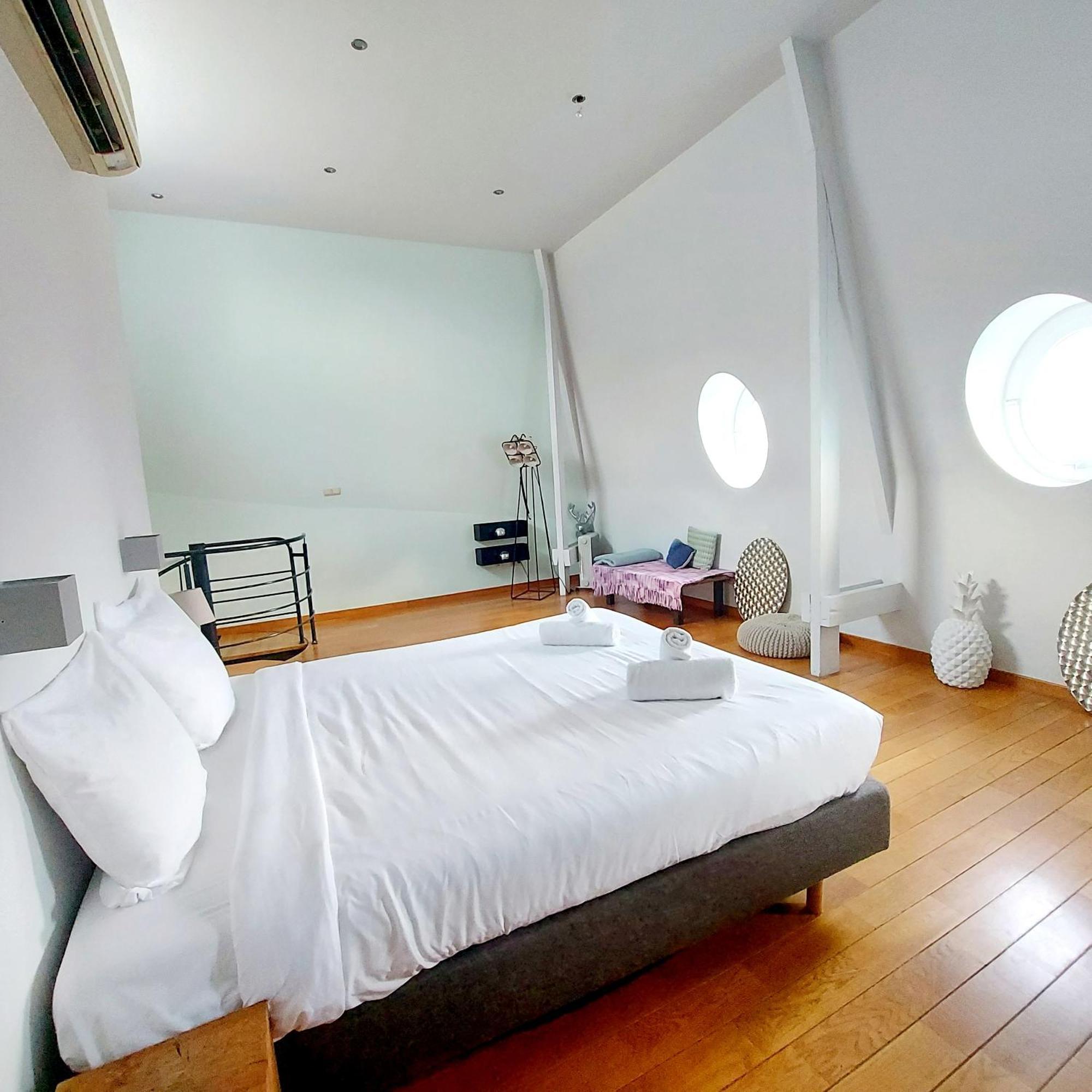 New Stylish Grand Place City Center Duplex * Brüssel