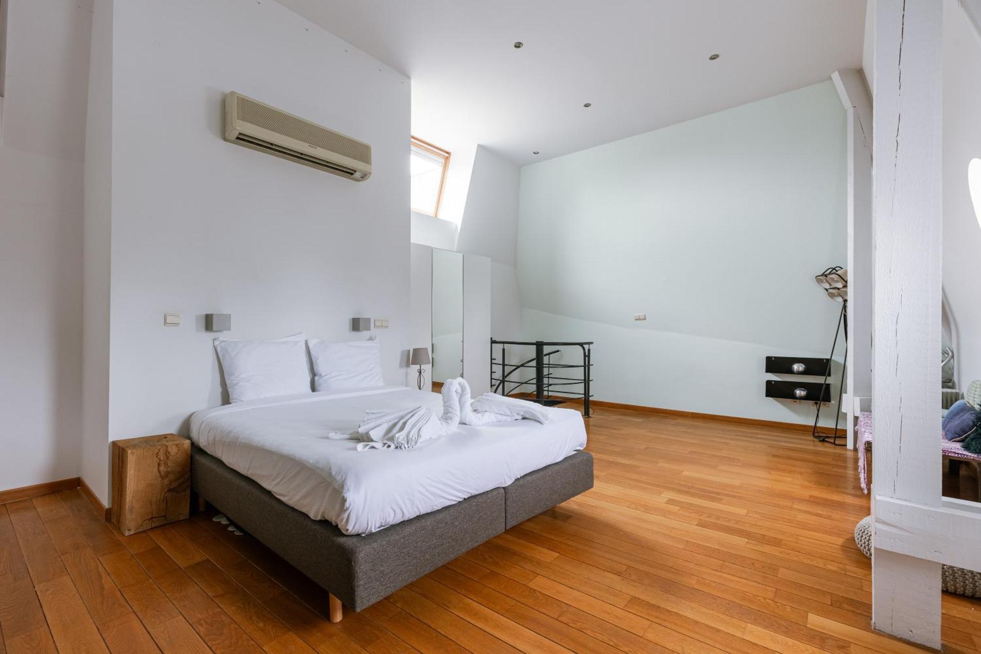 New Stylish Grand Place City Center Duplex Brüssel